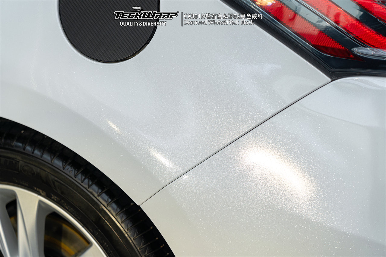 雷克萨斯CT汽车改色贴膜TeckWrap美国秃鹰CK801N钻石白&CF02黑色碳纤
